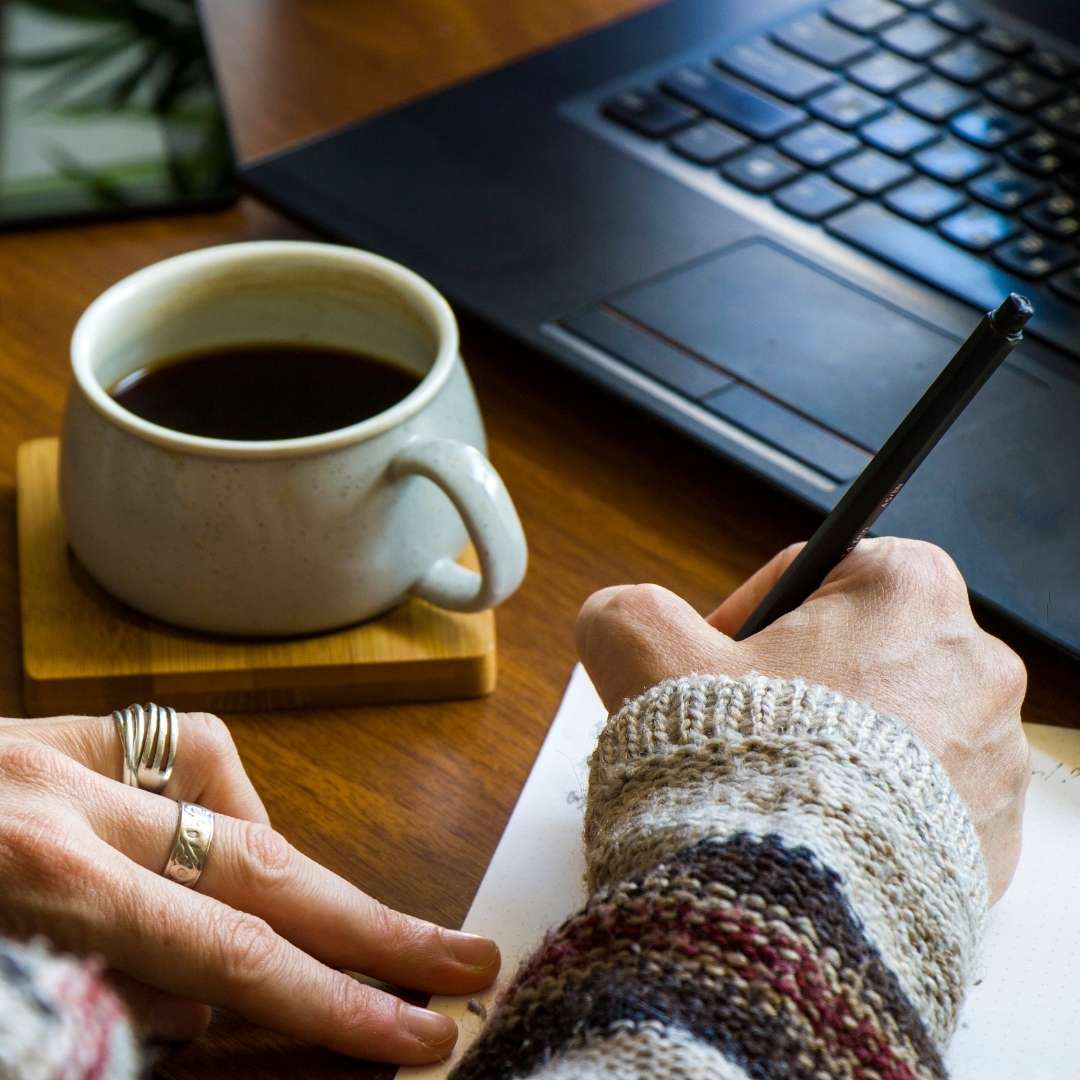 Scrivere contenuti web per attività di artigianato